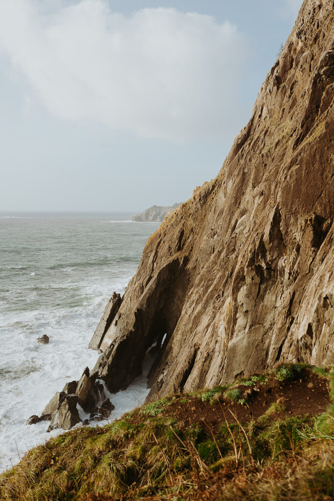 Cliff view of Elk Flats Trail 